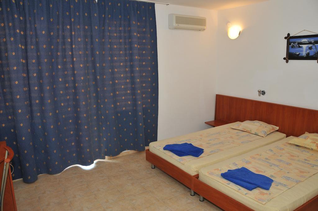 Siana Hotel Свети Влас Стая снимка