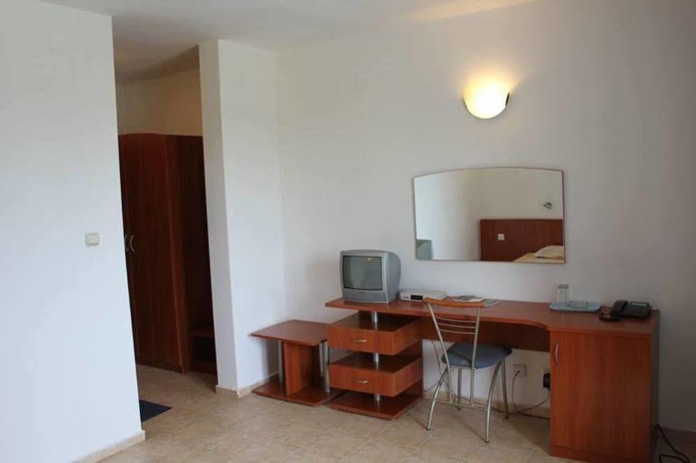 Siana Hotel Свети Влас Екстериор снимка