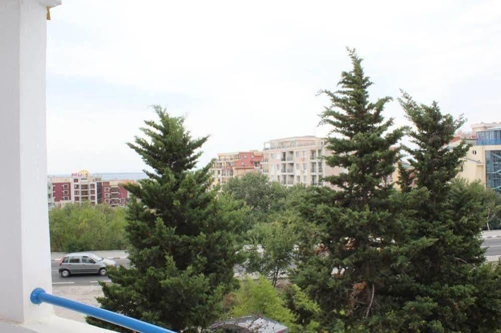 Siana Hotel Свети Влас Екстериор снимка